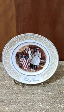 Avon Ceramic Round Collector