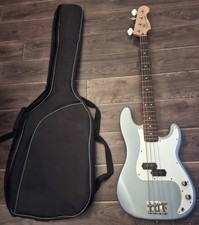Fender MIM Standard Precision Bass (including unofficial gig bag)