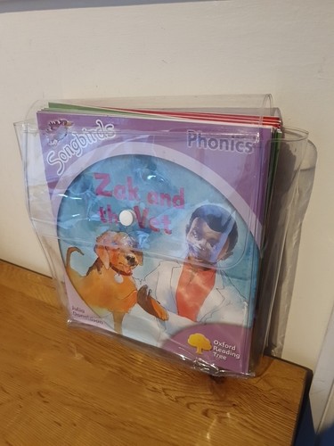 Songbirds phonics books - songbirds, julia
