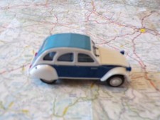 Citroen 2 hp 6 dolly blue and