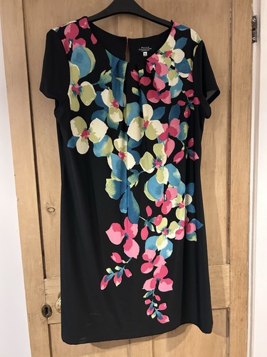Debenhams size petite - 16,