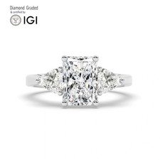 Radiant Diamond Trilogy Ring