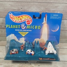 Vintage 1999 Hot Wheels Planet
