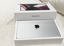 Apple MacBook Pro 16-inch M4