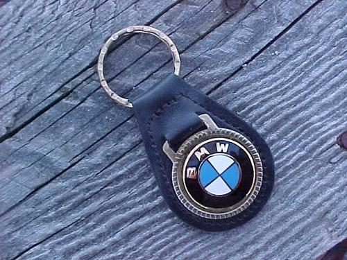 Bmw logo fine grain - bmw, leather