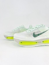 Nike Vomero Premium Barely