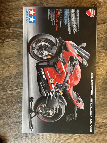 Tamiya ducati superleggera - tamiya, v4