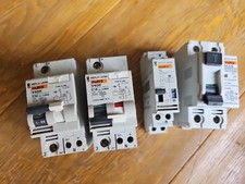 4 X Lot Merlin Gerin RCBO 32 Amp 30mA Type C 32A C16 A TL Multi 9 MCB/RCD V40H 