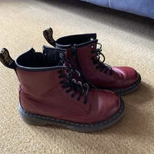 Doctor Martens 8 Hole/zip
