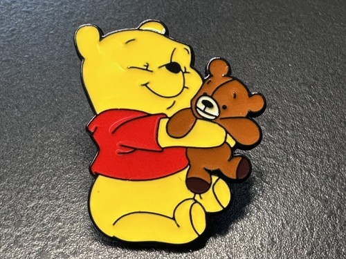Winnie the pooh enamel - winnie,