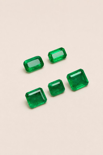 90ct natural swat emerald - natural,