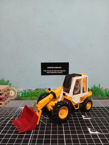 Britains farm toys jcb - farm,