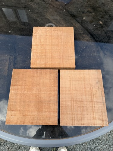 Rough sawn african - 3x, mahogany