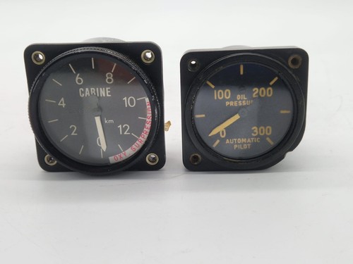 Aircraft gauges cabin - aircraft,