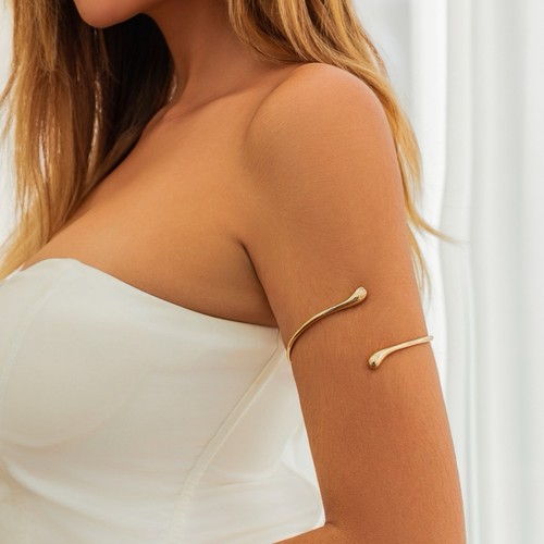 Gold tone adjustable - tone, open