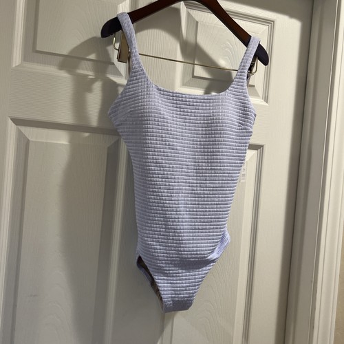 Nwt lululemon waterside square - lululemon,