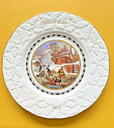 Coalport christmas plate 1977 - plate,