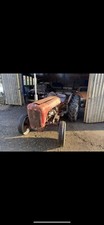 massey ferguson fe35 tractor Grey & Gold
