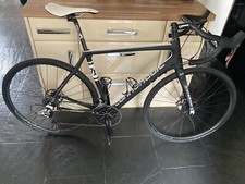 Cannondale Synapse Hi-Mod carbon Full SRAM Red Disc  56” ROAD BIKE Carbon