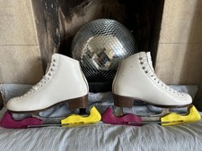 Riedell Model 121 Figure Skates size 4 UK White Great Condition