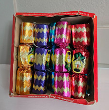 VINTAGE CHRISTMAS CRACKERS IN