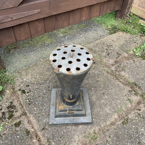 Edwardian cast iron garden - cast,