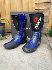 Woman’s blue Sidi Vertigo