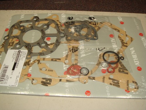 Complete engine gasket set - engine,