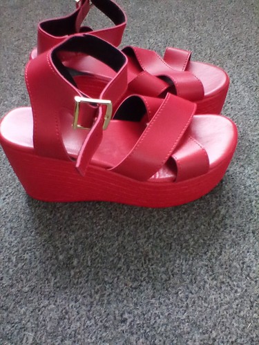 Platform wedge sandals red - in,