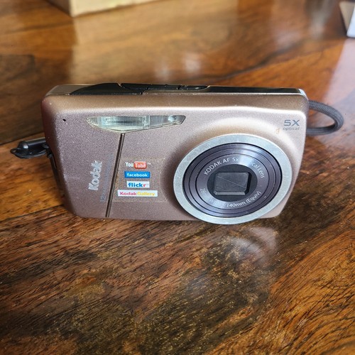 Kodak digital camera - kodak,
