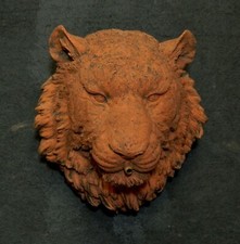 Stone garden tiger - head, water
