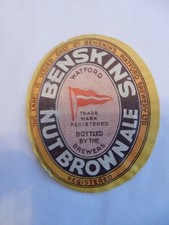 WW2 ERA DAMAGED BEER LABEL TO UPCYCLE  GRAPHICS  BENSKINS WATFORD   70 X 55mm