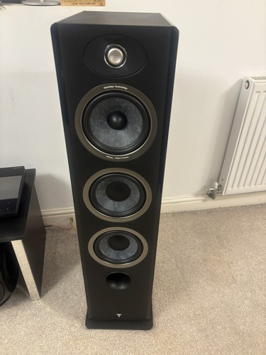 Focal vestia gloss black - focal, n2