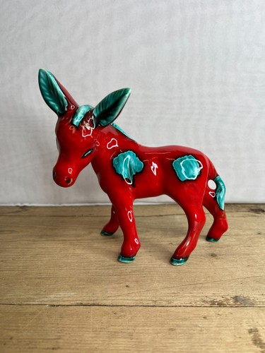 Vintage trentham art ware - art, red