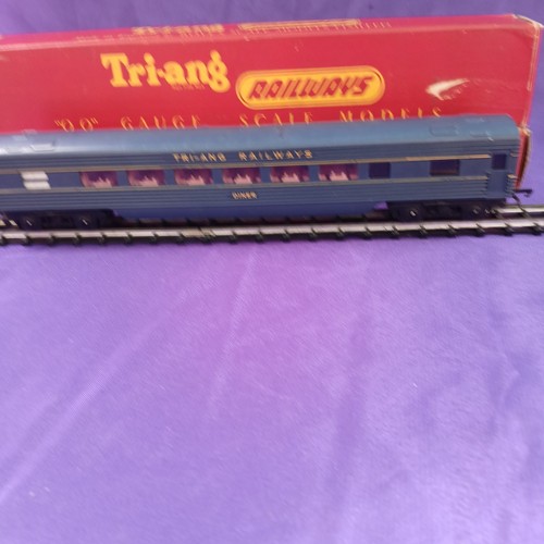 Triang series dining car - t-c,