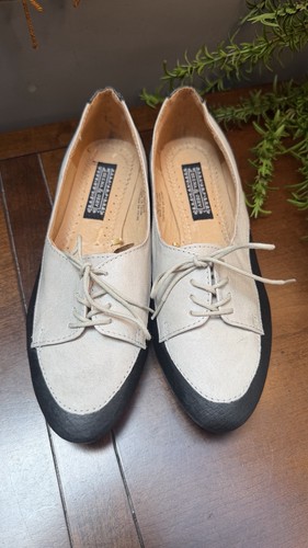 Vtg tone leather lace up - lace,