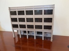 H0 SCALE BACKGROUND BUILDING ASSEMBLED FROM KIT