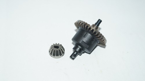 Traxxas rustler 4x4 - traxxas, rear