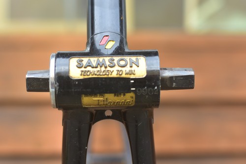Samson njs - pista, track