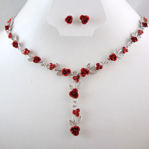 Silver tone metal - red,