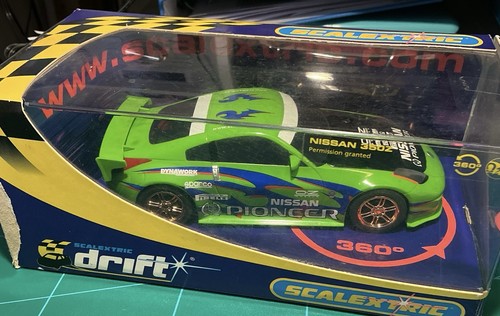 Scalextric nissan 370z - nissan, drift