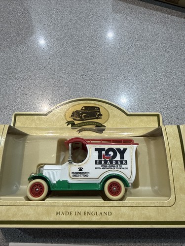 Lledo bull nose - morris, toy