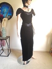 Gothic Black Velvet LAURA