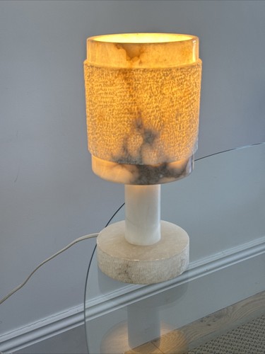 Brutalist alabaster lamp mid