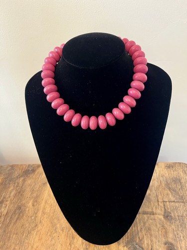 Chunky vintage fuchsia - , wooden