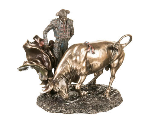 Matador bull statue - statue, –