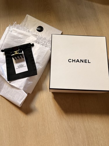 Authentic chanel gift - chanel, set