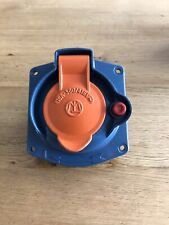 Martin Lunel ML 16 Amp 3 Phase+N+E Wall Mounted Socket Outlet 5 Pin Commando