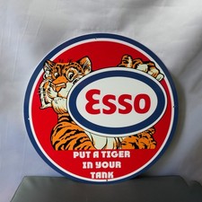 Esso – “Put a Tiger in Your Tank” Red Edition Vintage Metal Sign – 50 cm (19.7”)