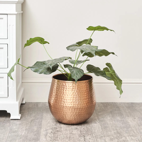 Medium round copper hammered